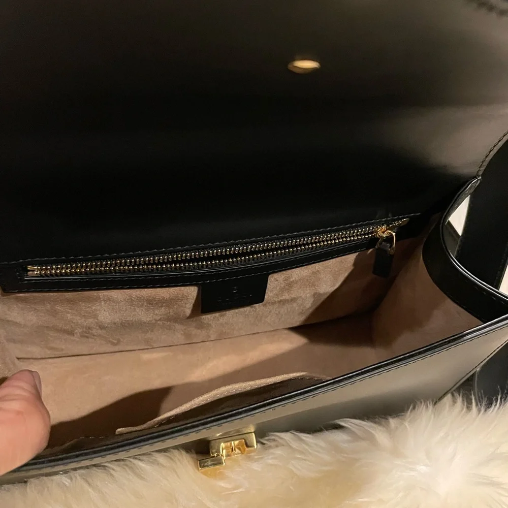 Gucci Sylvie Bag - Picture 5 of 13